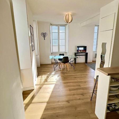 Wonderhost, Au Coeur Du Quartier Du Chateau Pau Eksteriør billede