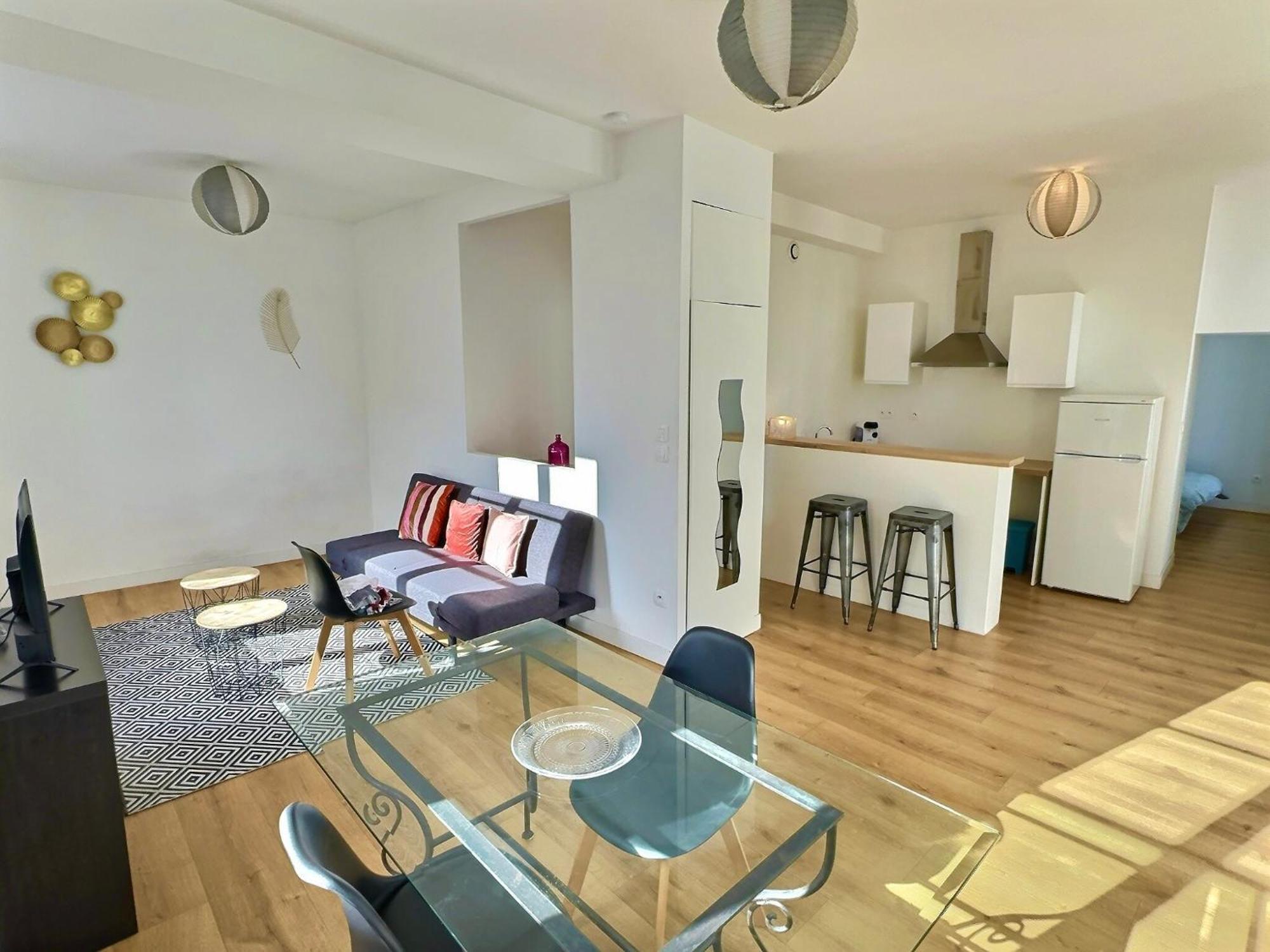 Wonderhost, Au Coeur Du Quartier Du Chateau Pau Eksteriør billede