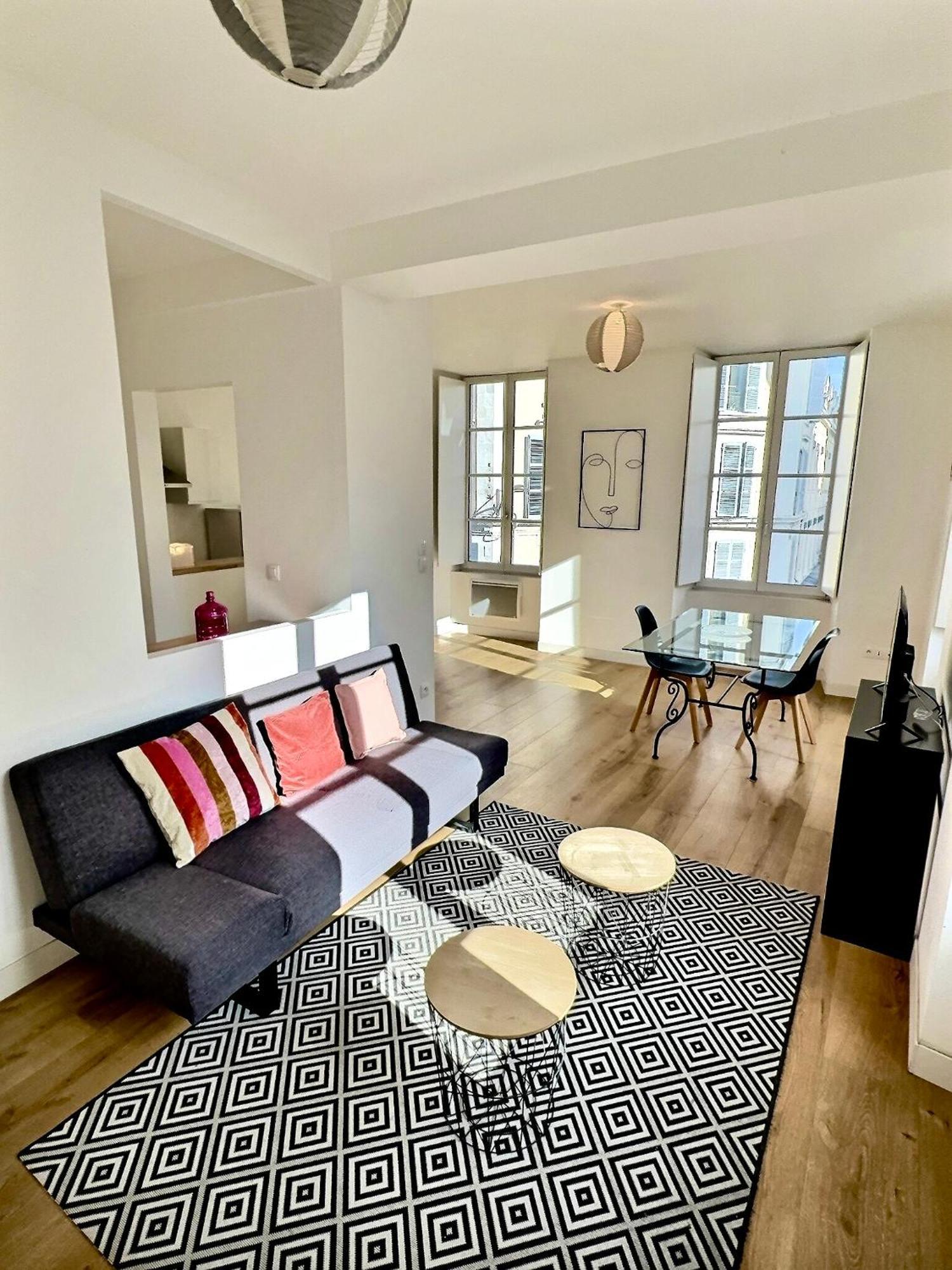 Wonderhost, Au Coeur Du Quartier Du Chateau Pau Eksteriør billede